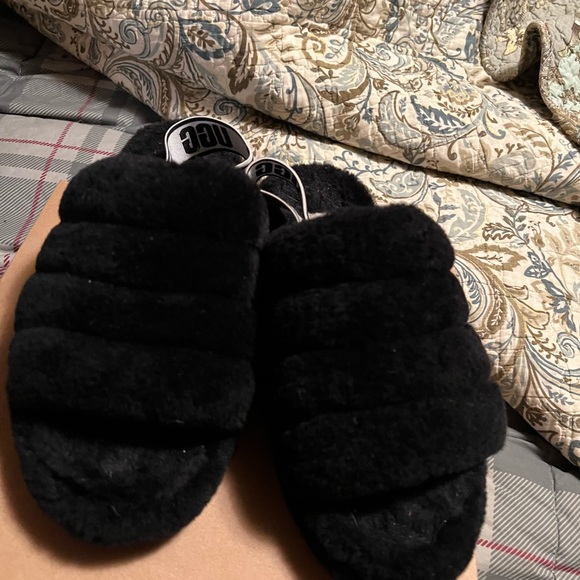 Ugg OH Yeah Slides size 9 - Picture 11 of 13